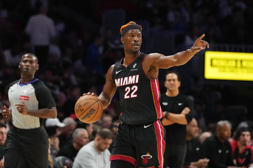 造了各自比 造了各自比