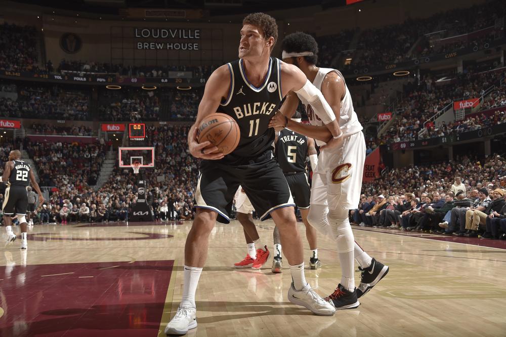 前场任意球 前场任意球